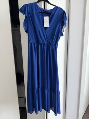 Midi Wrap Dress in Royal Blue - Unbranded